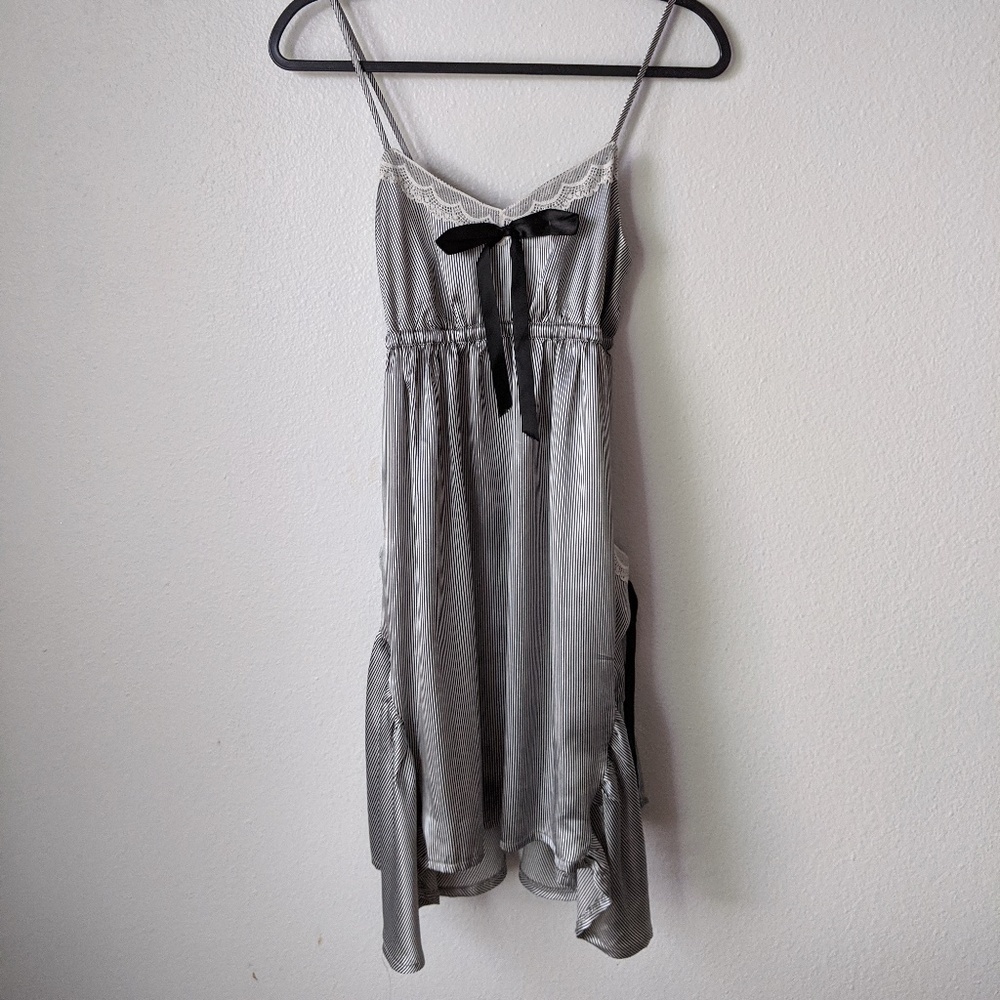 Flattering Sliver & Black Pin Stripe Dress England